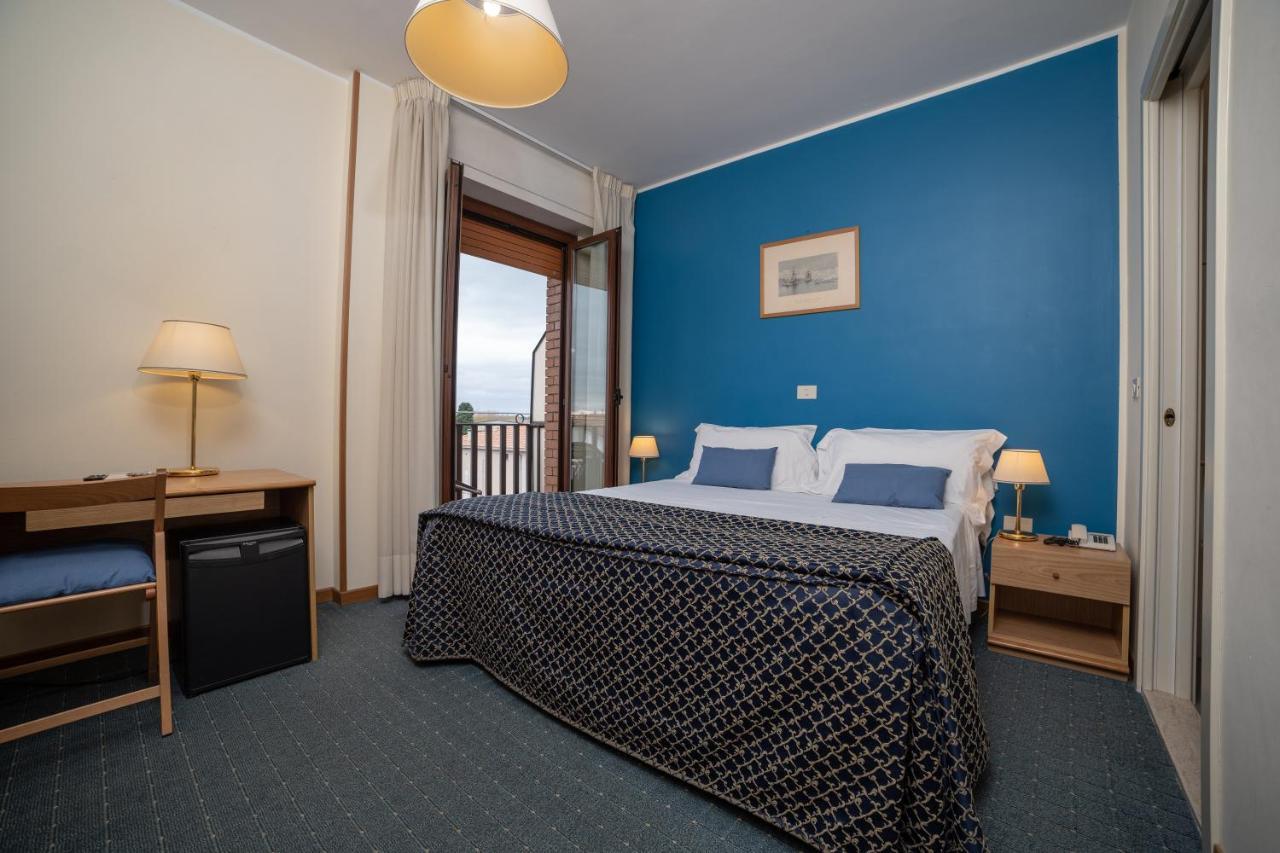פסיניאנו סול טרסימנו Hotel La Vela מראה חיצוני תמונה